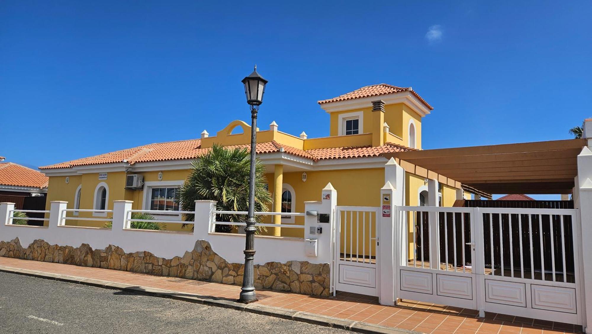 Villa Bonita On Golf In El Descanso ,Caleta Fuste-Fuerteventura Caleta De Fuste Esterno foto