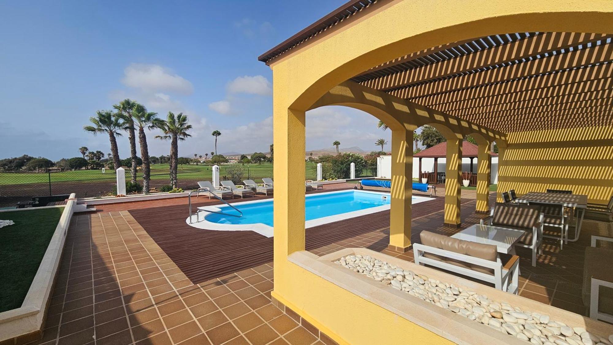 Villa Bonita On Golf In El Descanso ,Caleta Fuste-Fuerteventura Caleta De Fuste Esterno foto